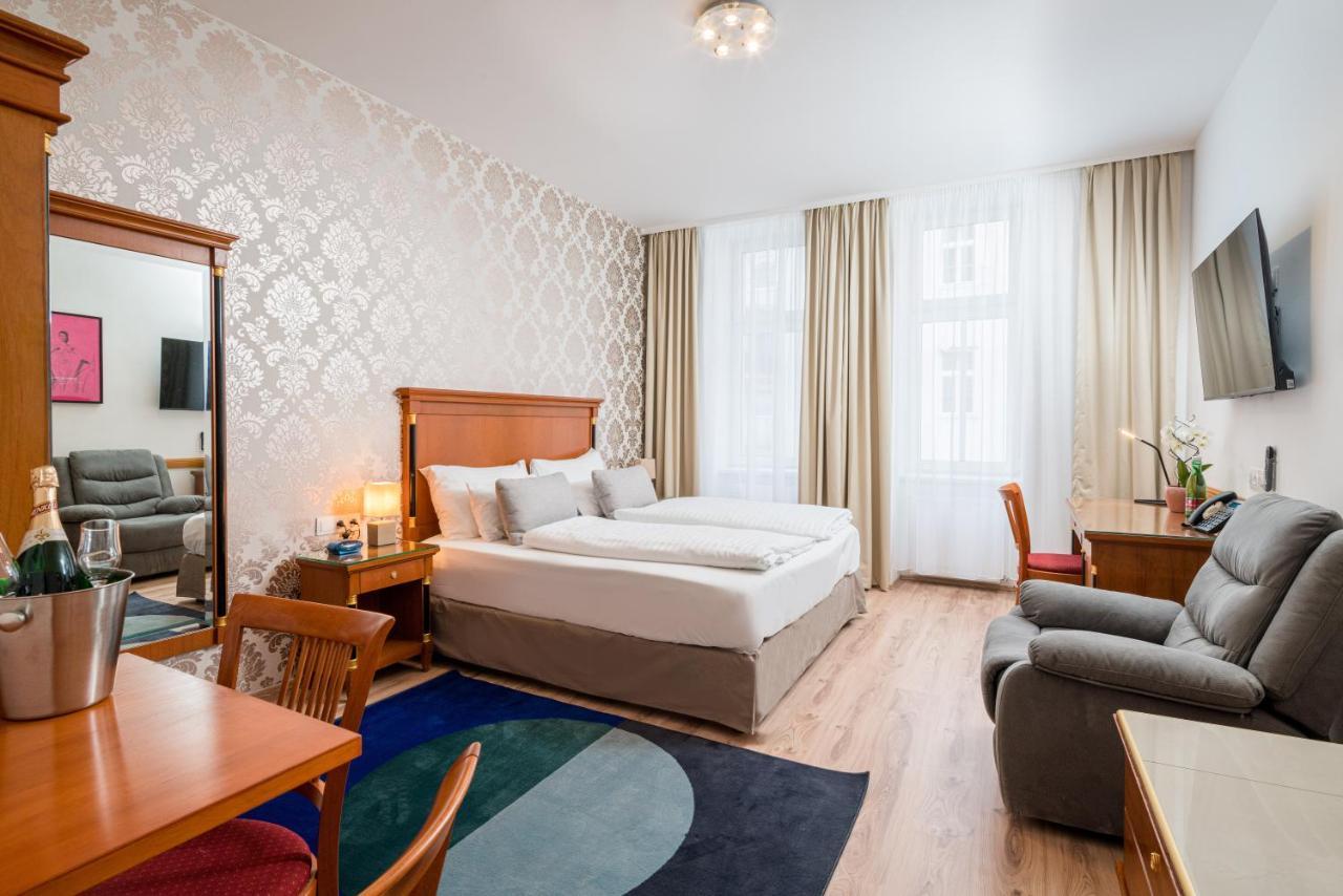 Best Western Plus Celebrity Suites Vienna Exterior photo